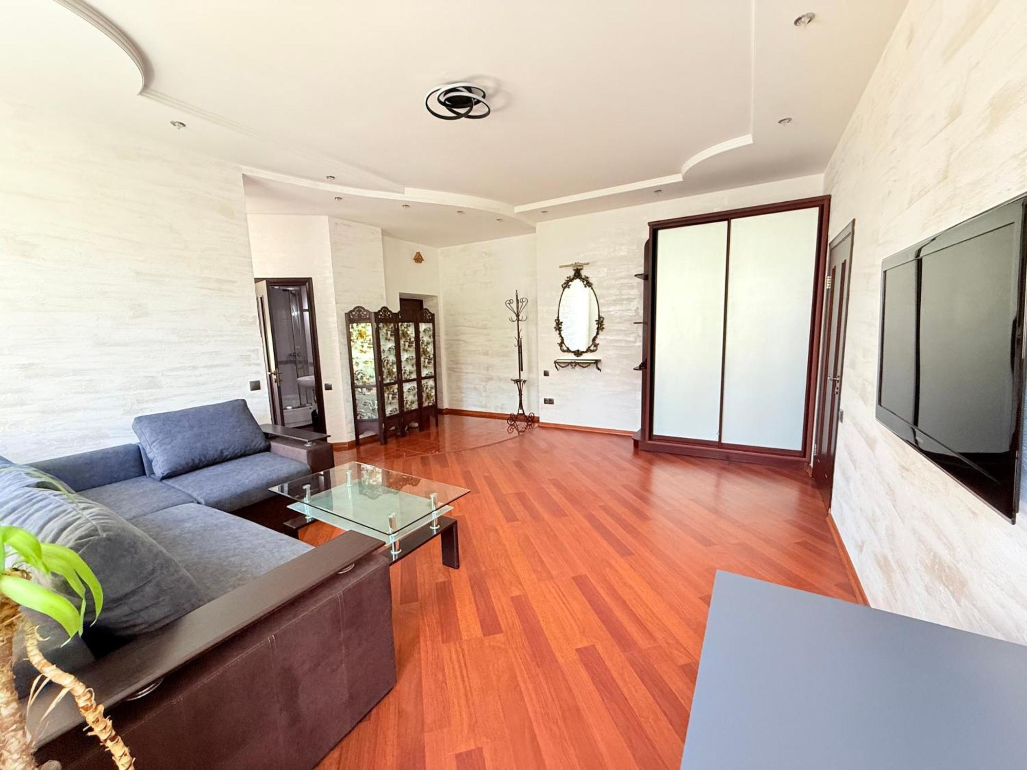 Светлая Квартира Apartamento Odessa Exterior foto